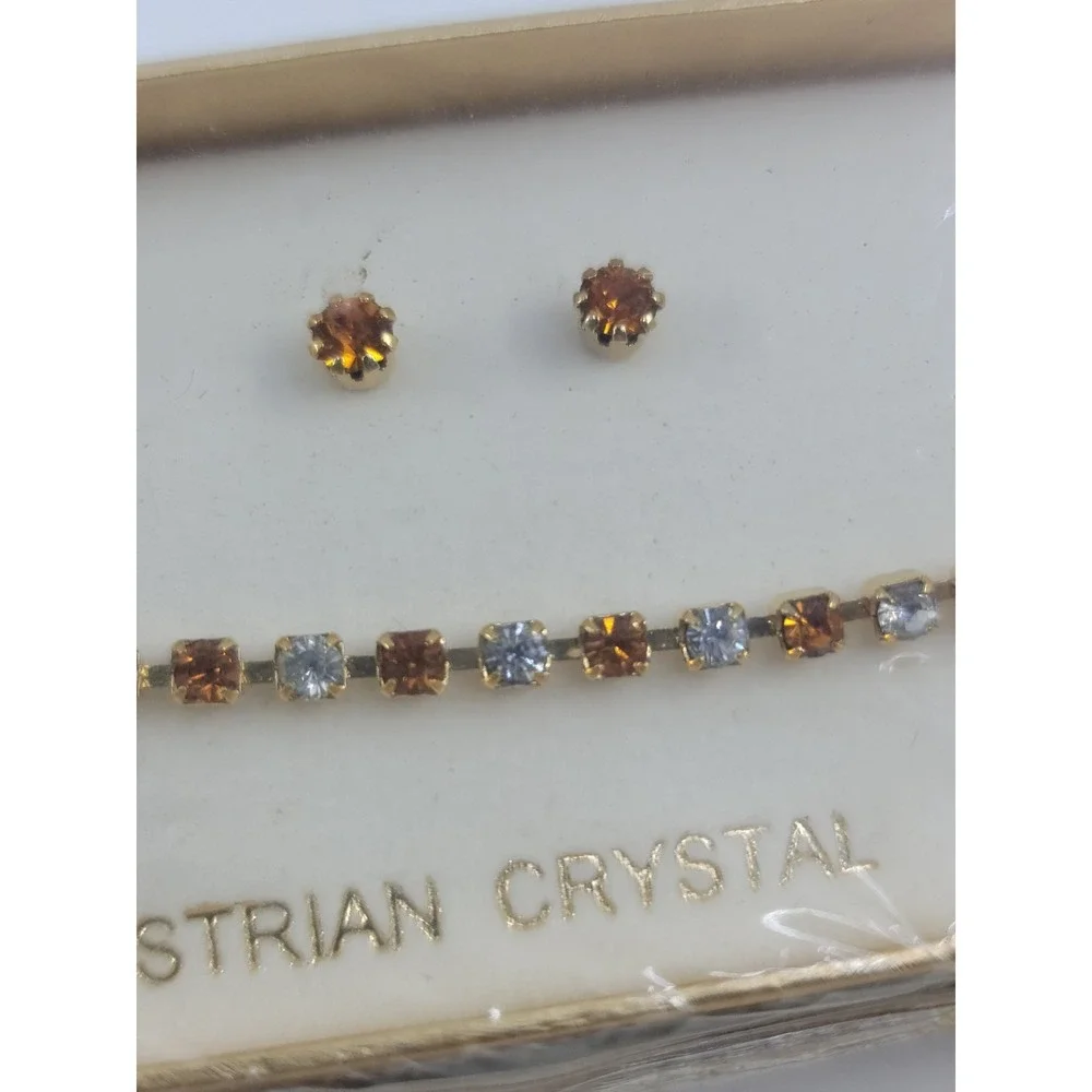 Austrian Crystal Bracelet & Earring Set Yellow And White Gold Tone 7.5